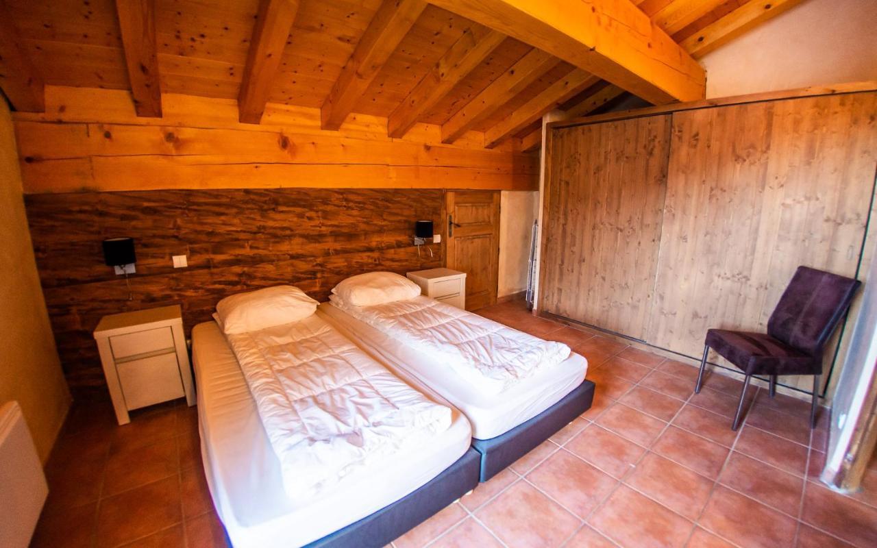 Parc Madeleine - Chalets Saint-Francois-Longchamp Εξωτερικό φωτογραφία